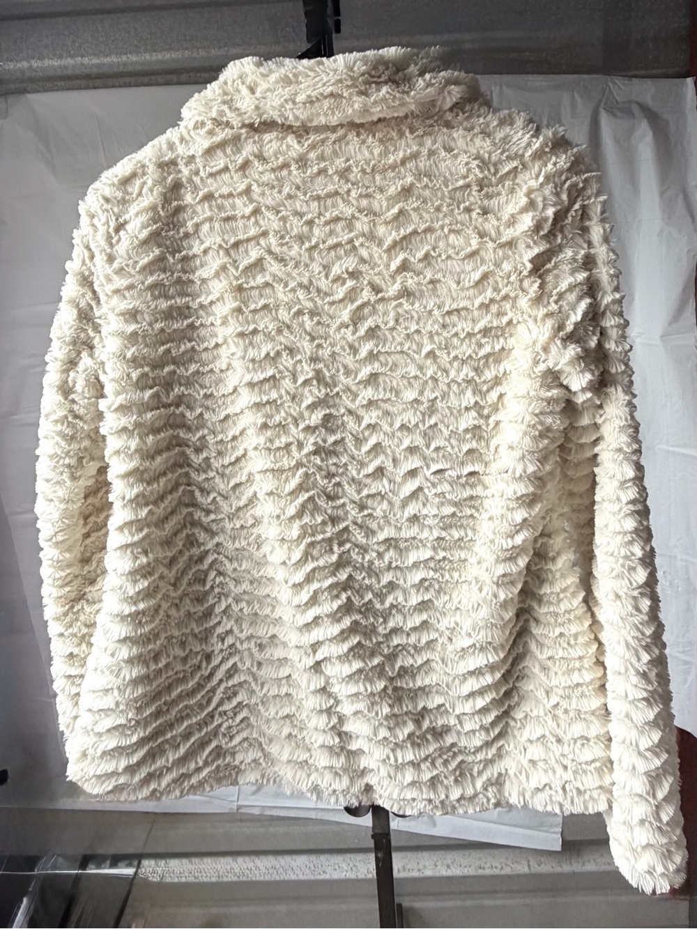Patagonia Women's Cream Fleece Jacket
XS-NWT